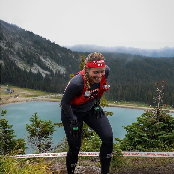 Meet your Posher, Lisa! - Picture 6 of 6